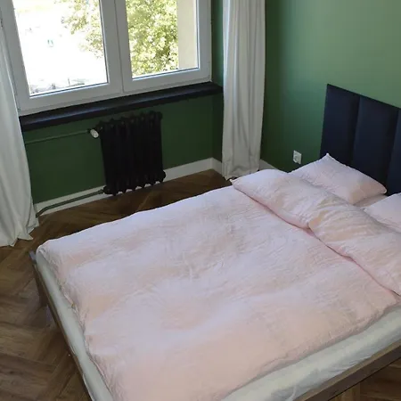 Apartment Apartament 3 Pokoje Balkon 50m2 Wyposazone Parking