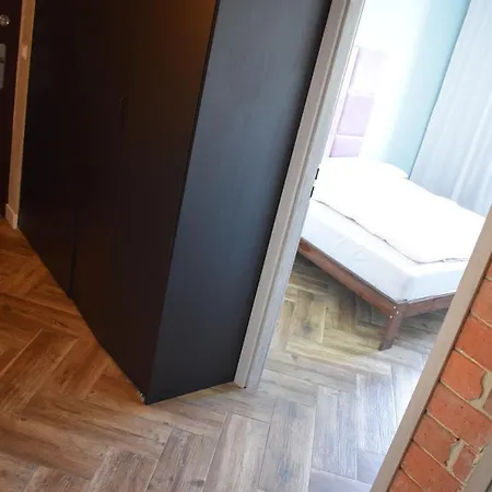 Apartament 3 Pokoje Balkon 50m2 Wyposazone Parking *